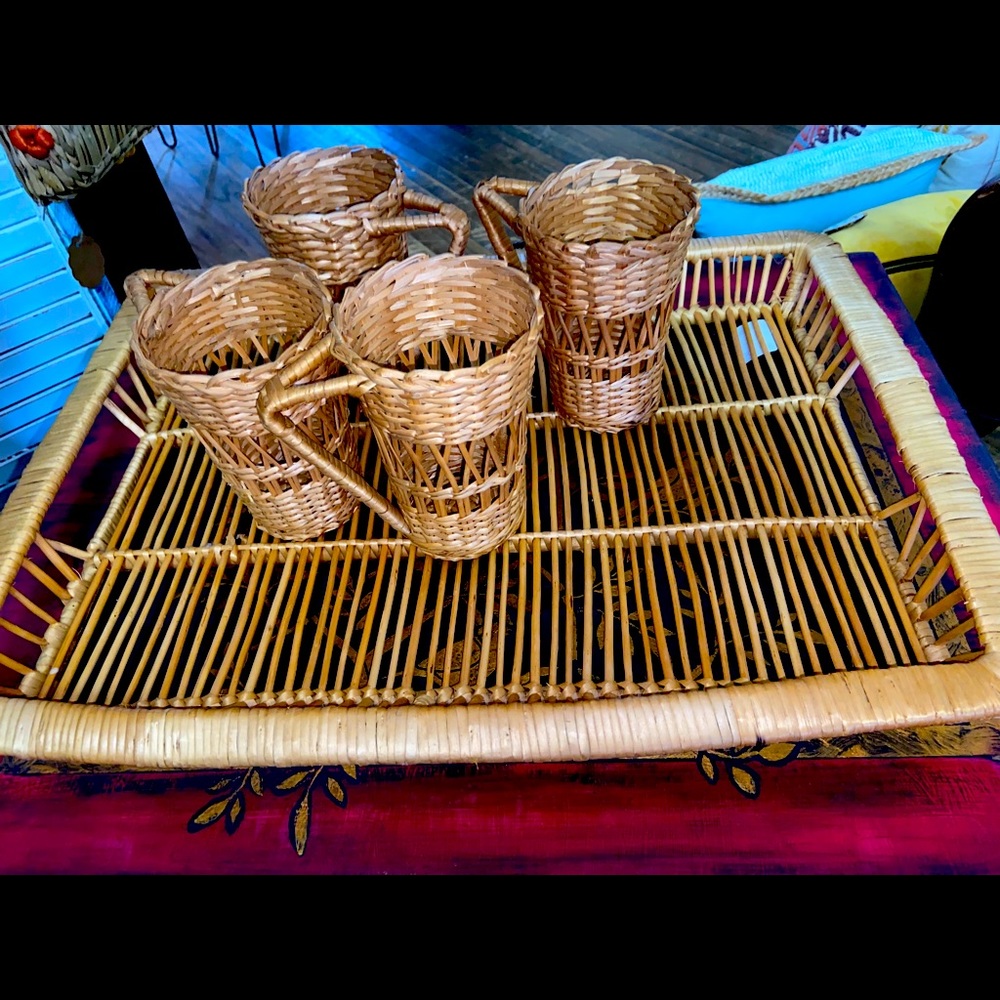 Wicker cup holders and tray
